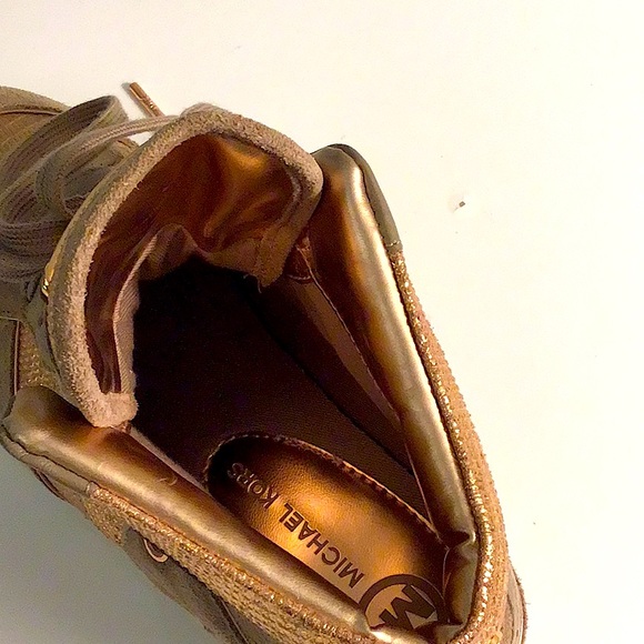 Michael Kors Size 9.5 US Metallic Leather and Suede Wedge Sneakers - Picture 6 of 9